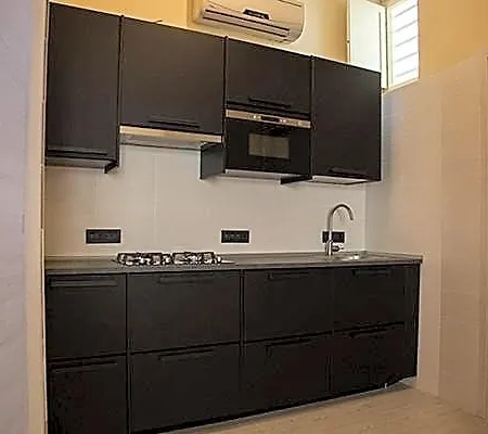 فندق مبيت وإفطار Civico N.21 كالياري