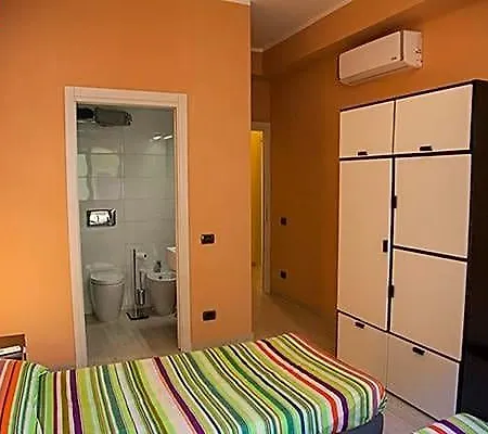 فندق مبيت وإفطار Civico N.21 كالياري